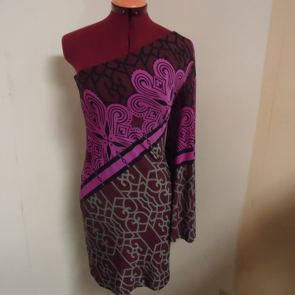 Analili Small Purple One Shoulder Long Sleeve Dress in Abstract Print - Picture 1 of 9